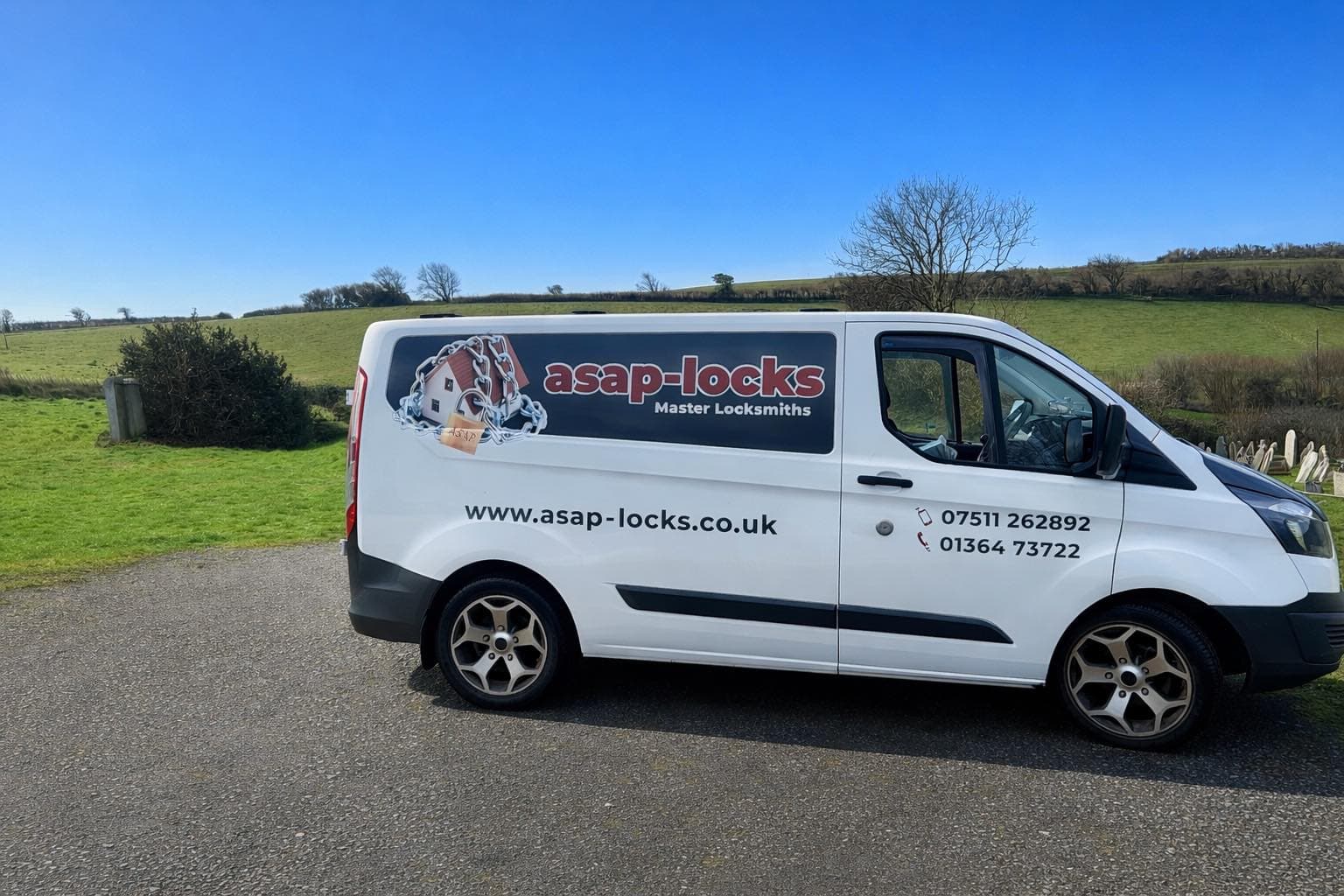 ASAP Locks van on location